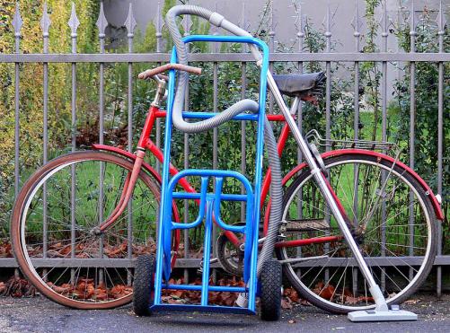 Tove Dehn - "Sat udenfor"